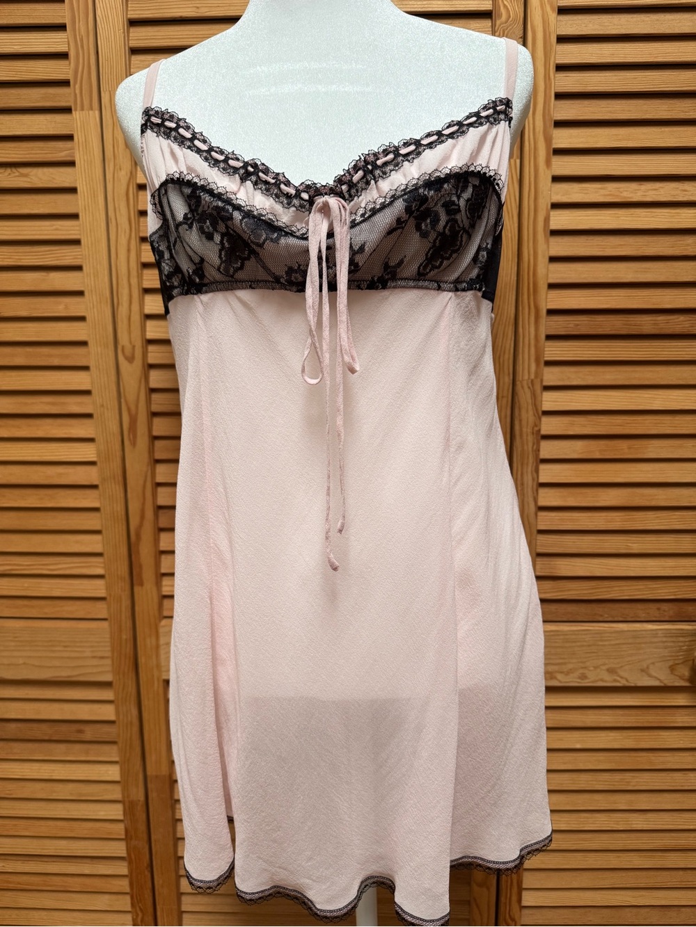 Vintage Y2K Victoria's Secret 100% Pink Silk Milkmaid Slip Dress Size Large